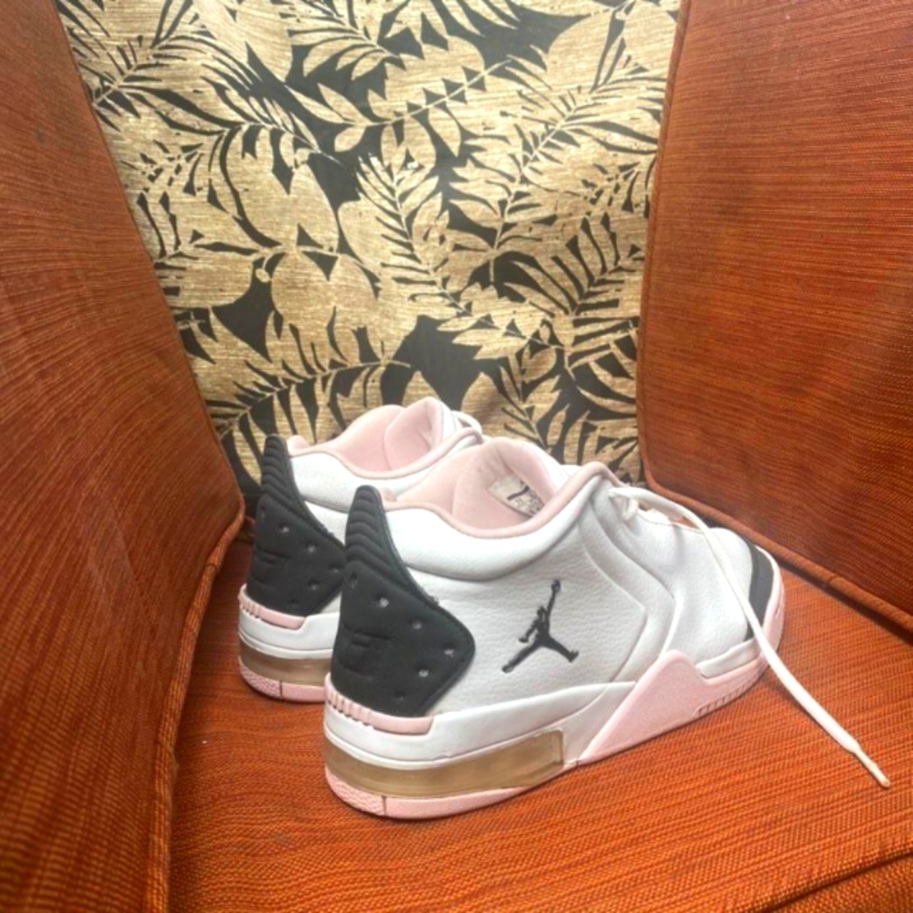 Pink, Black , and White Air Jordans size 7 US ,6 UK